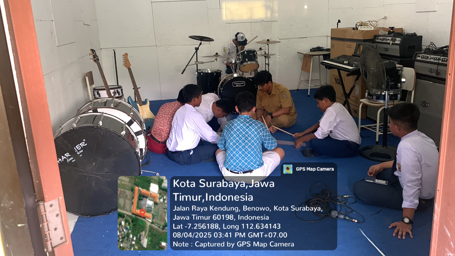 BAND